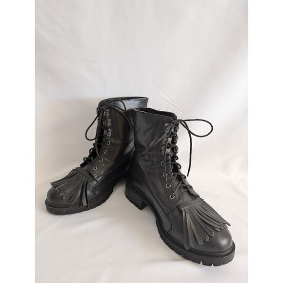 Torrid, Tasseled Toe Combat boots size 9-10, Womans - Picture 1 of 9